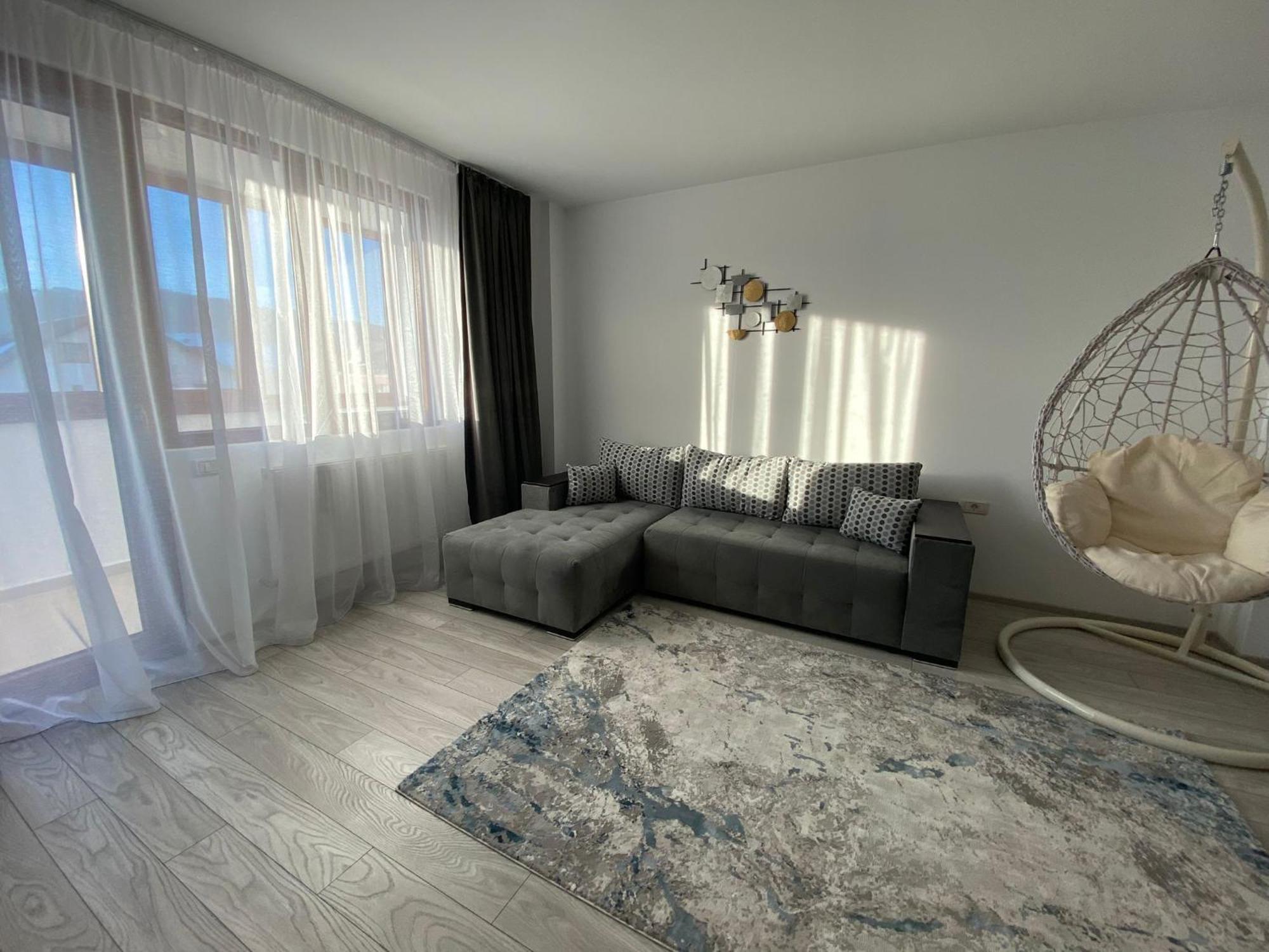 Tei Residence Piatra Neamţ Esterno foto